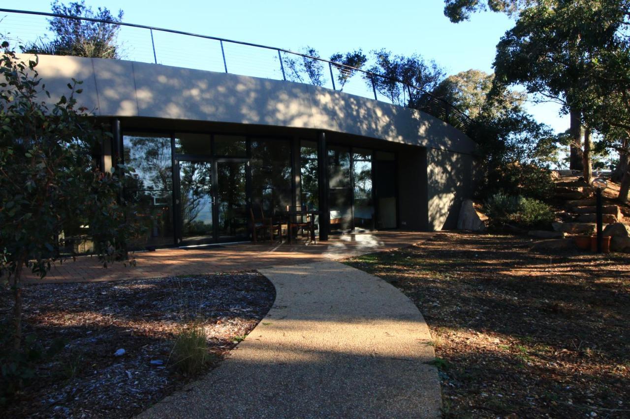 Down To Earth Farm Retreat Appartement Sarsfield Buitenkant foto