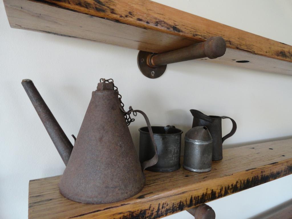 Down To Earth Farm Retreat Appartement Sarsfield Buitenkant foto